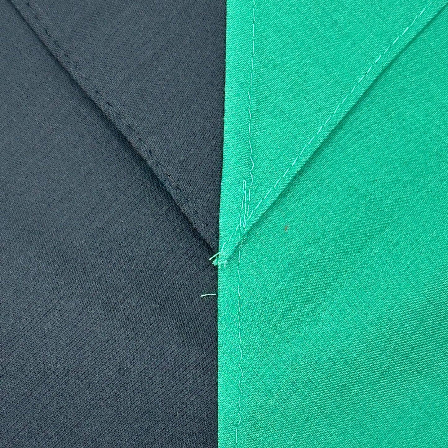 Adult Necker Half & Half - Black / Emerald