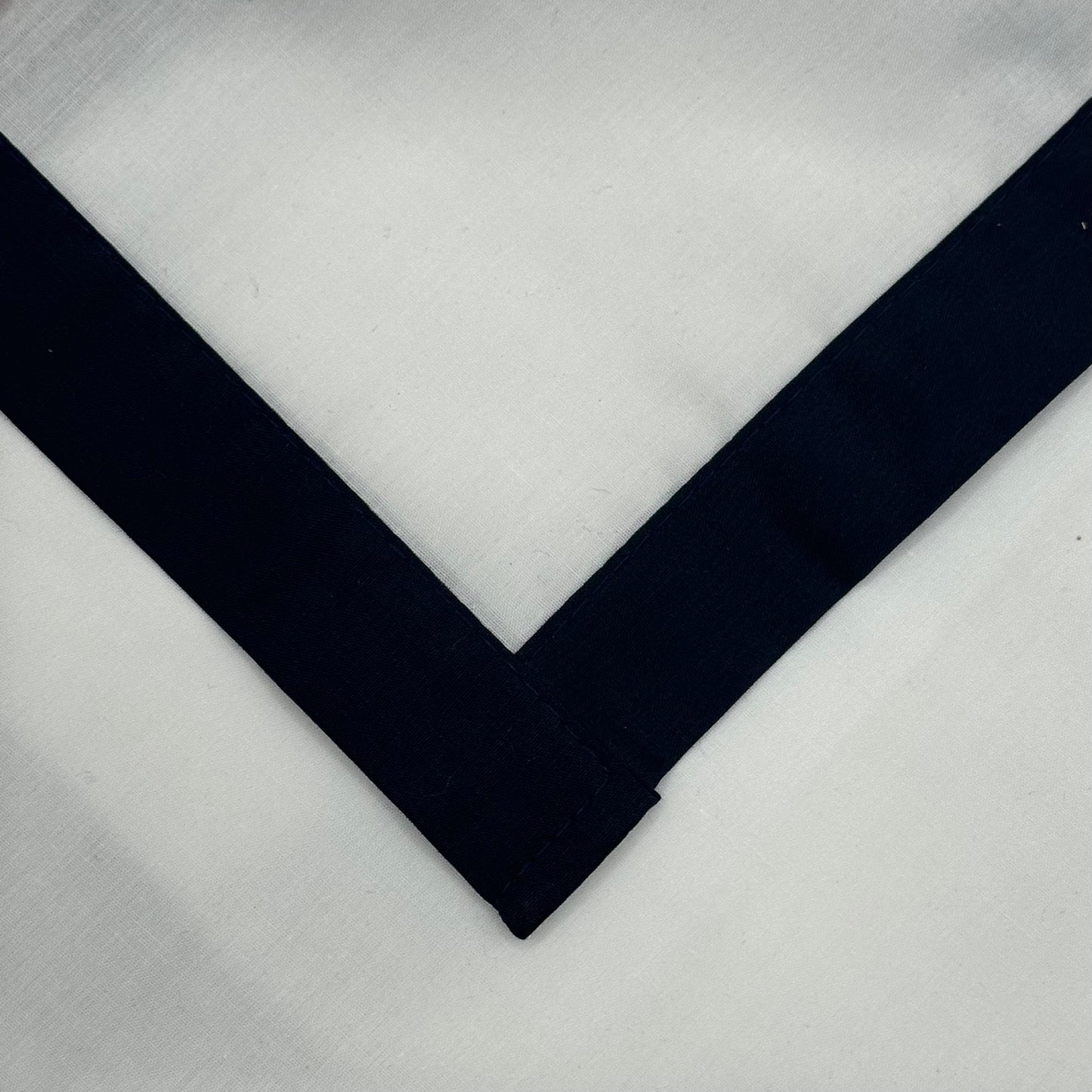 Child Necker with Trim - White / Navy