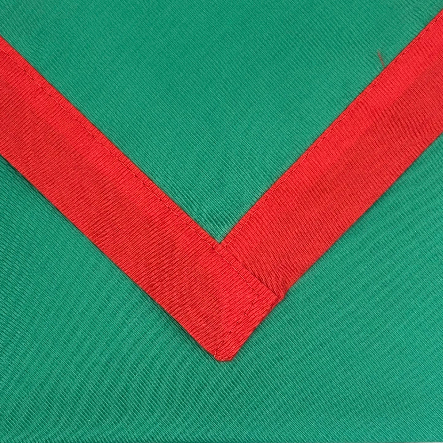Child Necker with Trim - Emerald / Scarlet