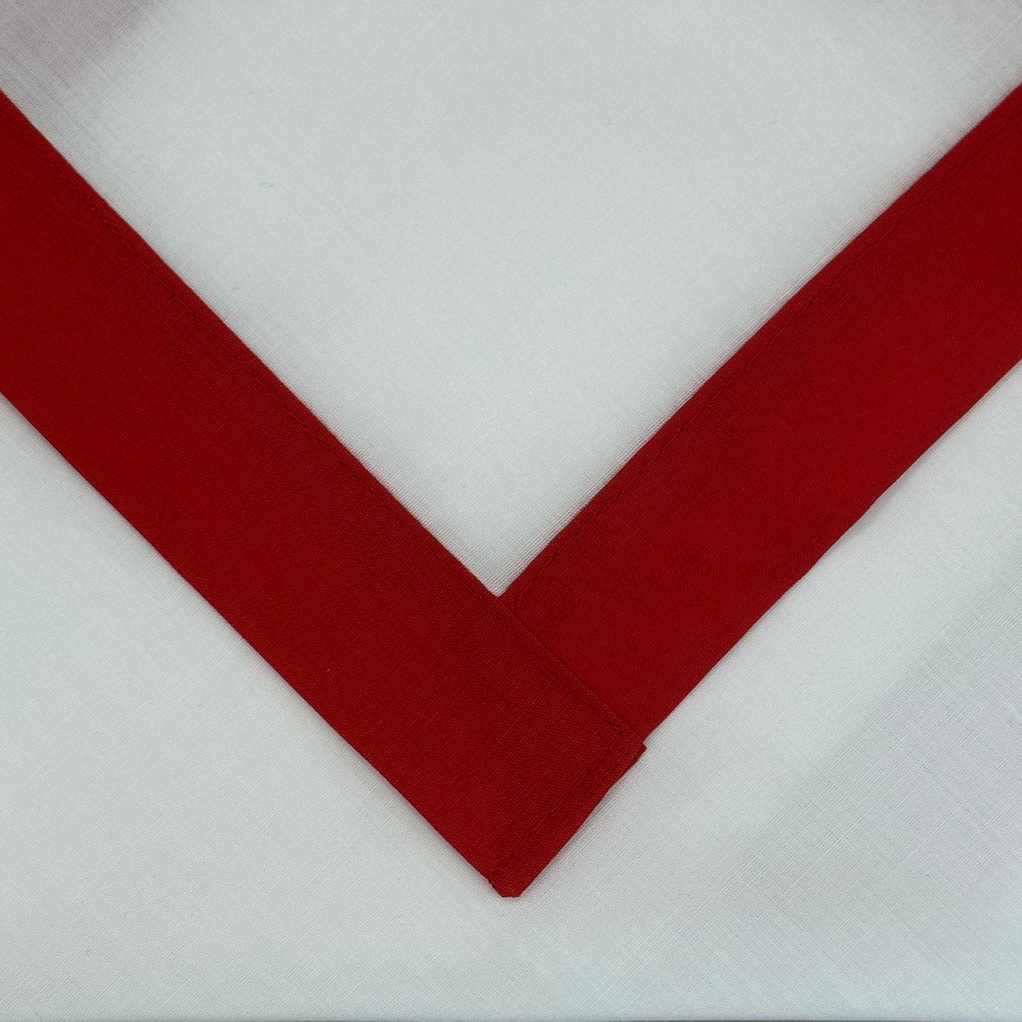 Child Necker with Trim - White / Scarlet