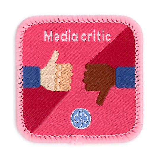 Guides Media critic woven badge